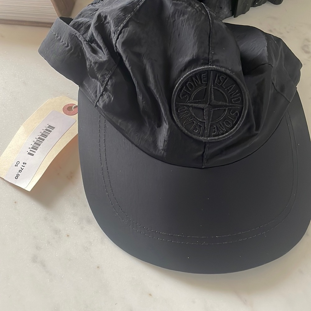 STONE ISLAND M